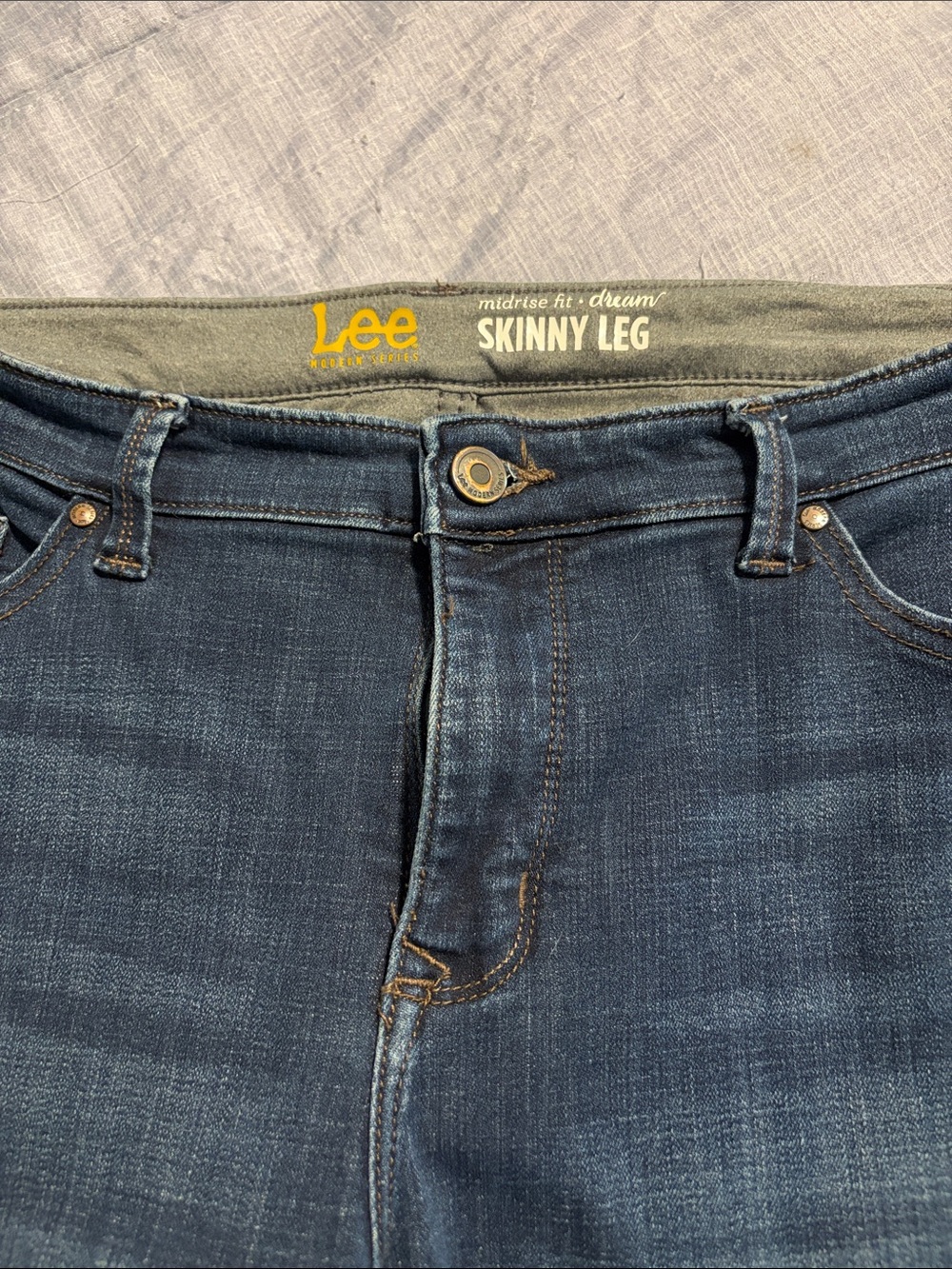 Woman’s Lee Jeans